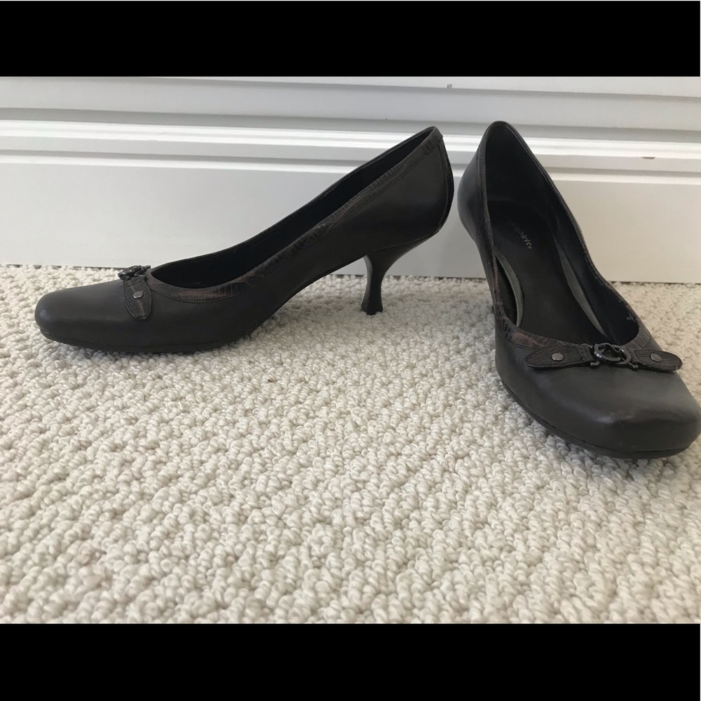 Comfortable cute Easy Spirit Brown Heels, sz 9